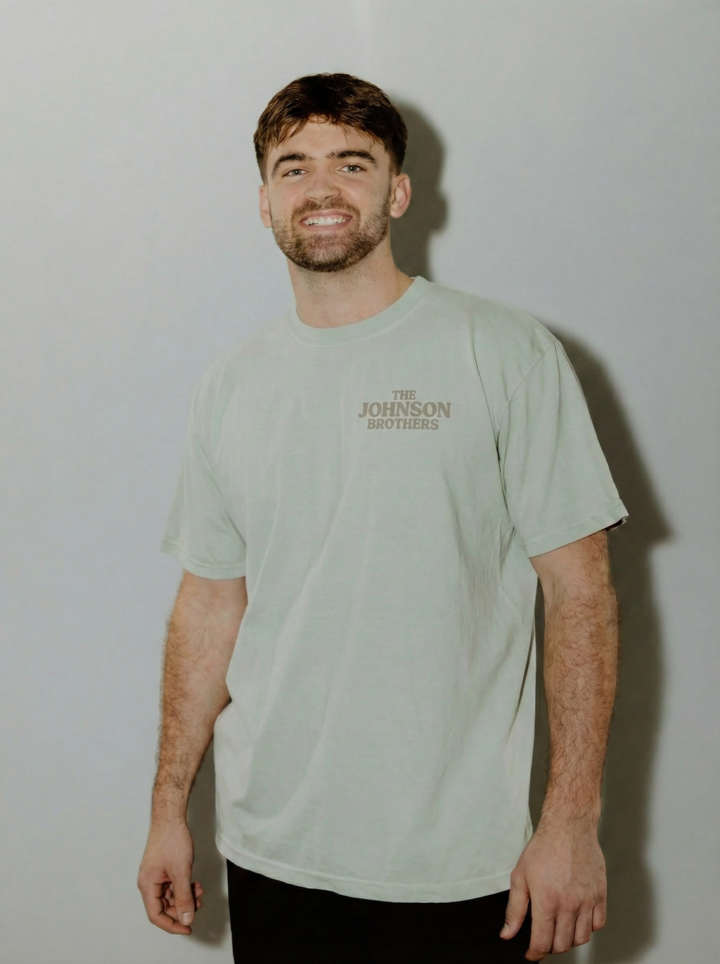 THE JOHNSON BROTHER T – Green